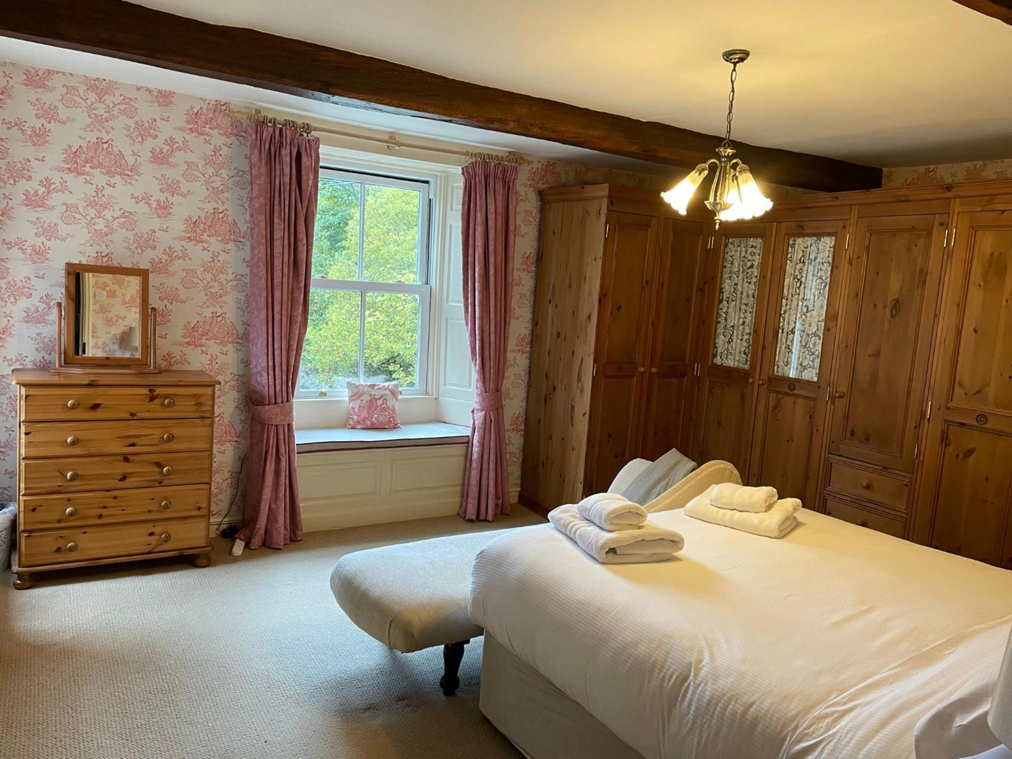Ashfield House Hotel Grassington Phòng bức ảnh The bedroom at The Old Vicarage