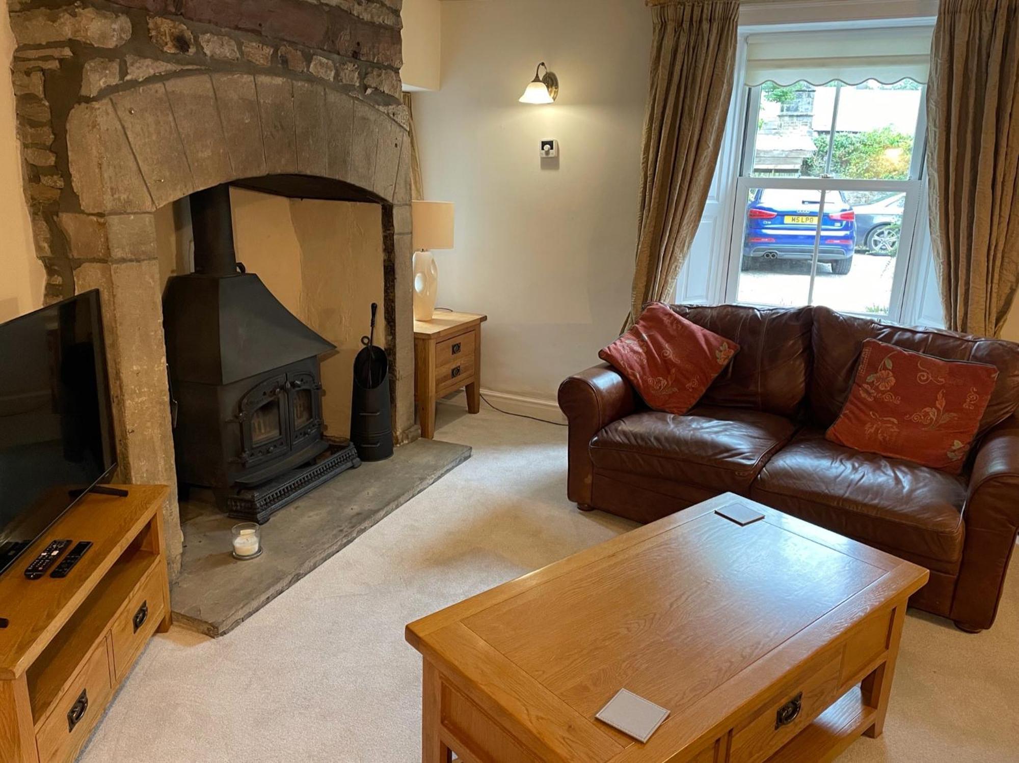 Ashfield House Hotel Grassington Phòng bức ảnh The living room at The Old Post Office