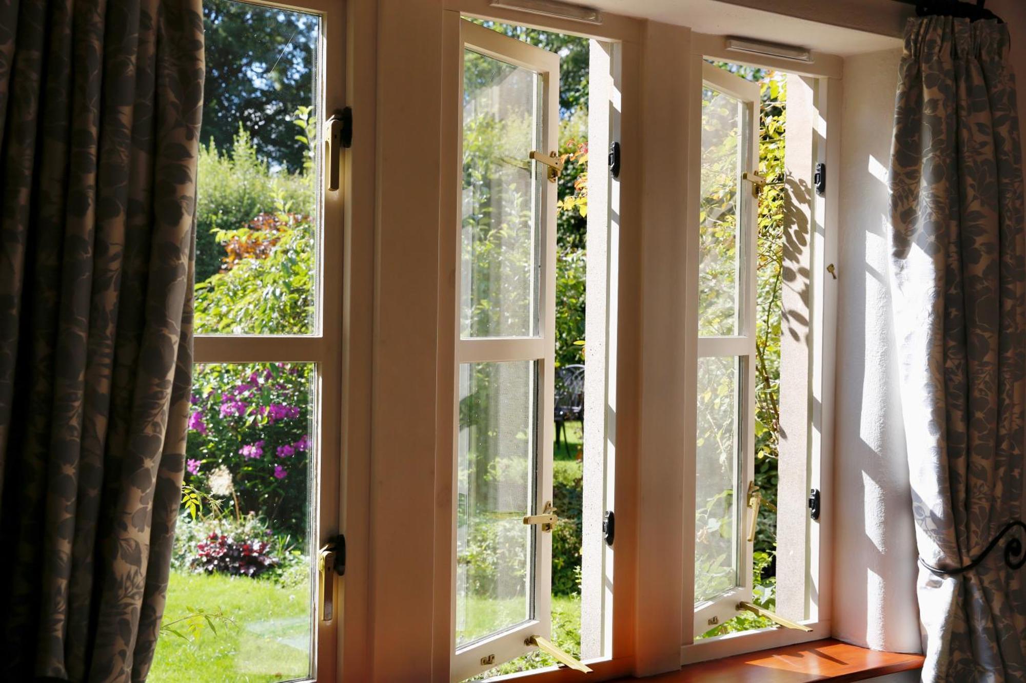 Ashfield House Hotel Grassington Phòng bức ảnh A window