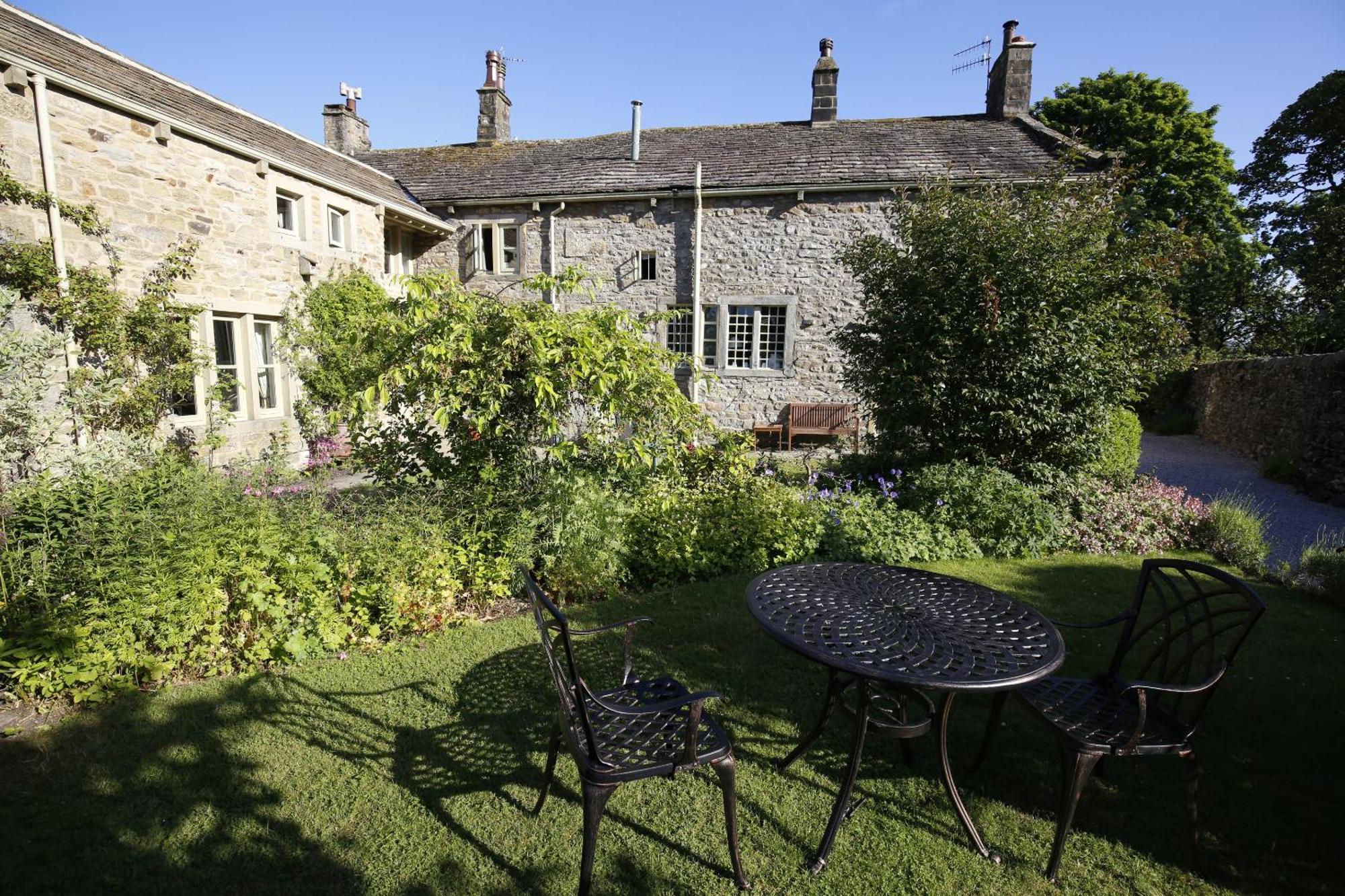 Ashfield House Hotel Grassington Ngoại thất bức ảnh The Old Post Office, Martindale